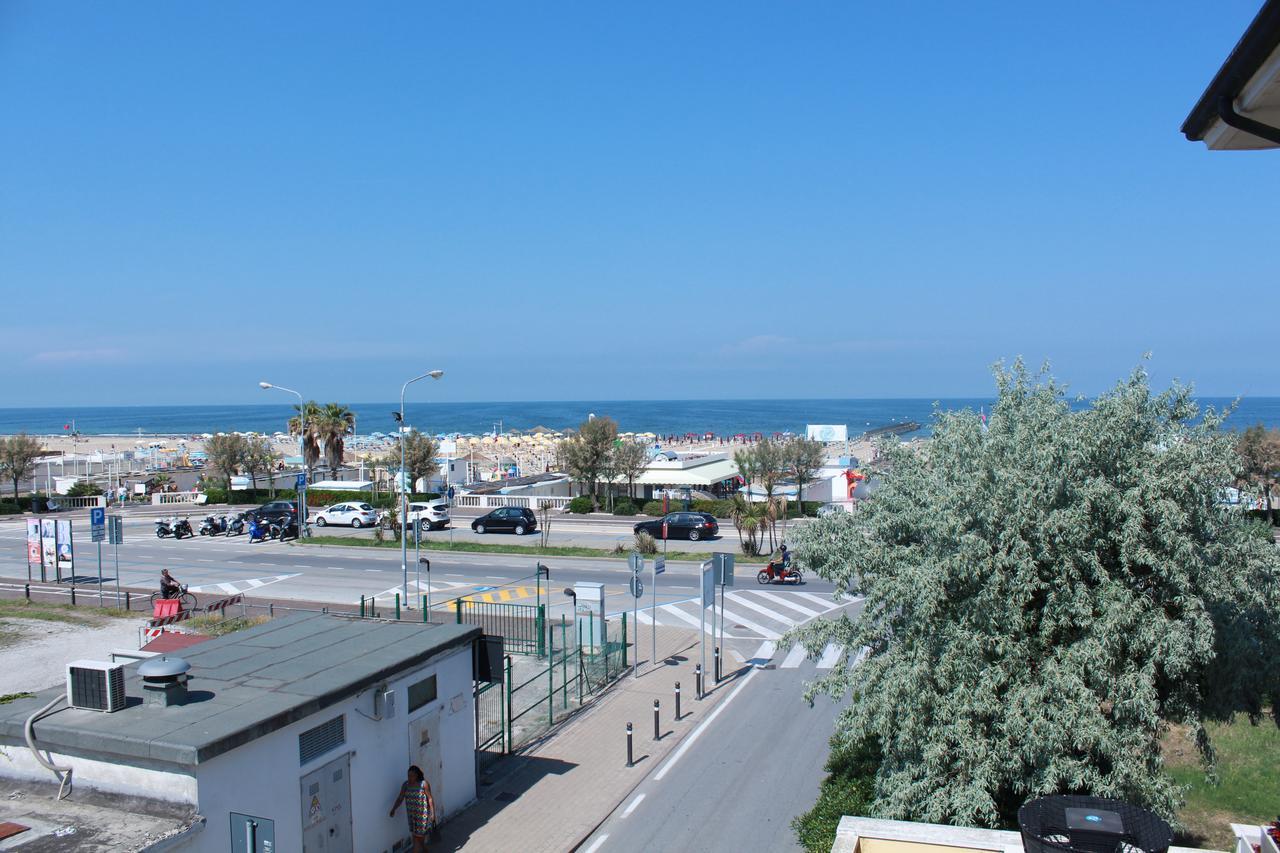 Hotel Stella Polare Rimini Exterior foto